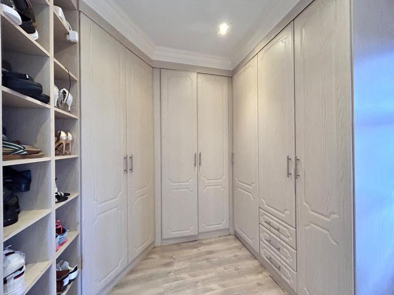 4 Bedroom Property for Sale in Ifafi North West